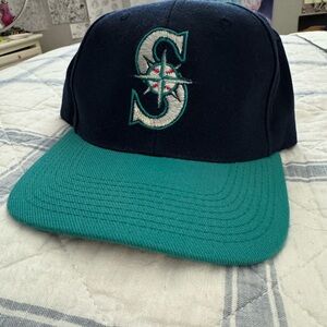 Vintage Sports Hats Lot